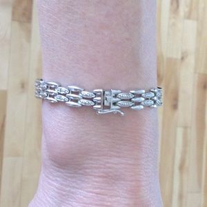 Sterling silver bracelet with diamond accents
